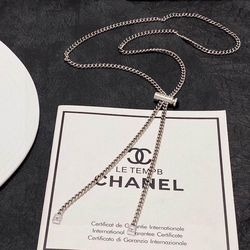 Chanel Necklaces 214